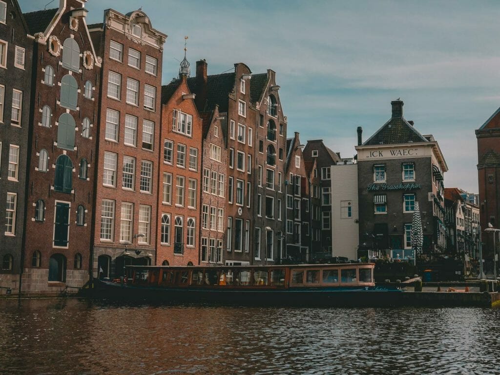 canal amsterdam