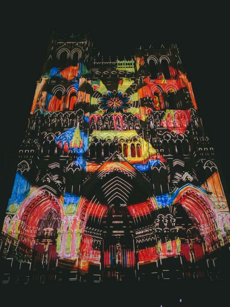spectacle chroma cathédrale amiens