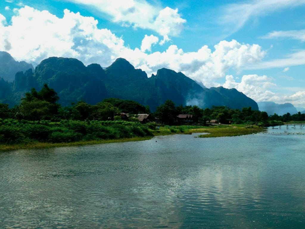 vang vieng laos