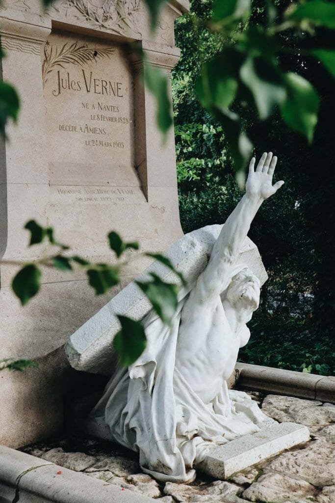 tombe jules verne