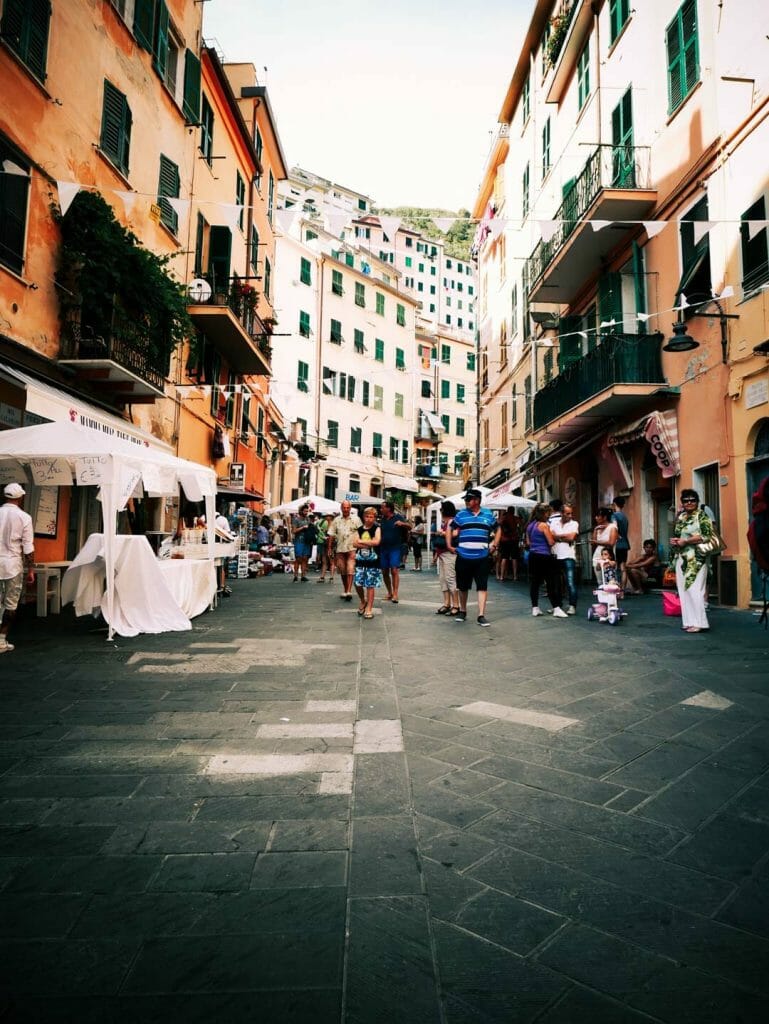 ruelle Riomaggiore italie
