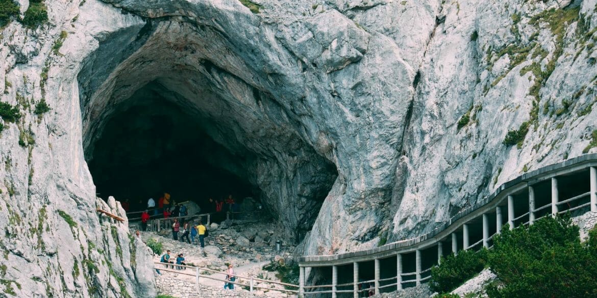 entrée grotte Eisriesenwelt