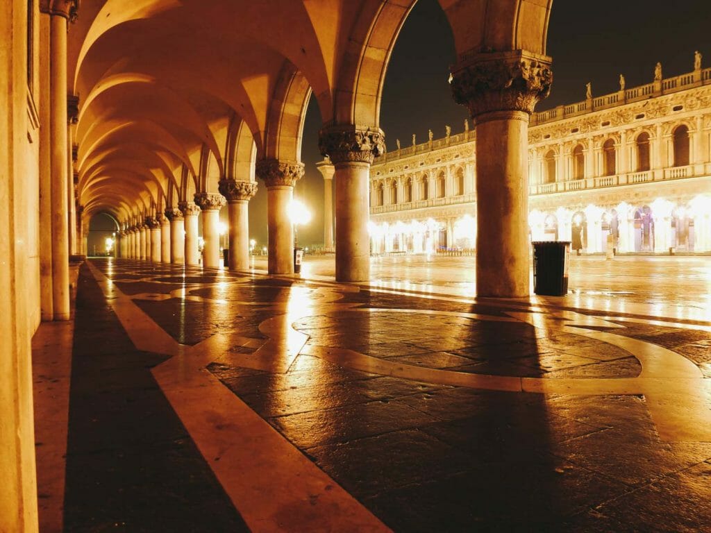 place san marco nuit