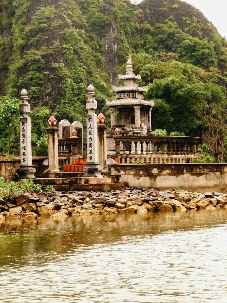 ballade barque Tam Coc