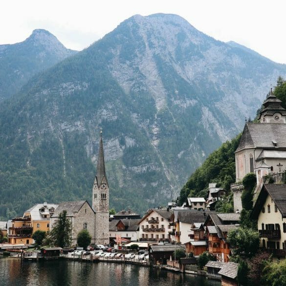 Visiter village Hallstatt