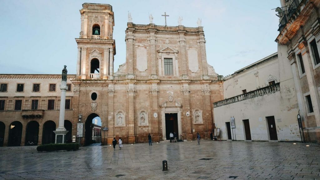 place église brindisi