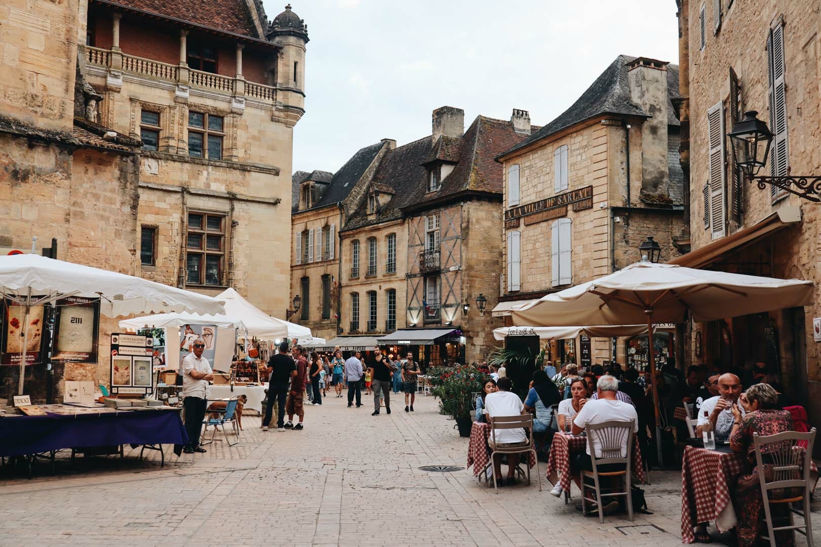 visiter sarlat et ses marchés