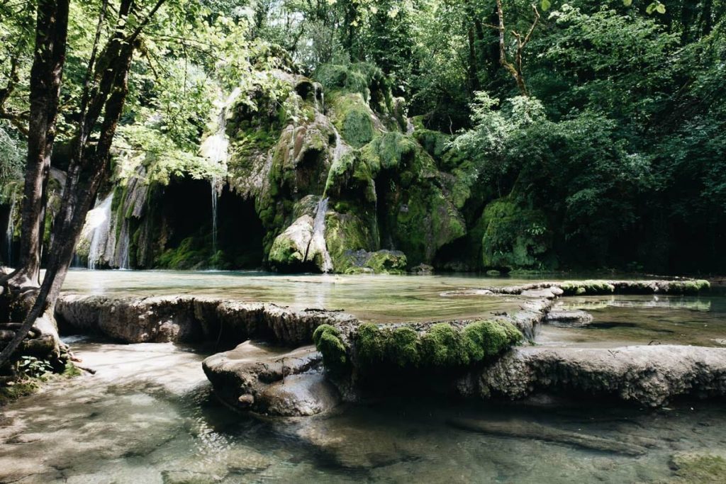 visiter arbois ses environs