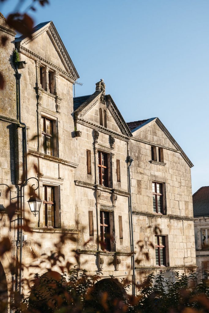 visiter fontenay le comte