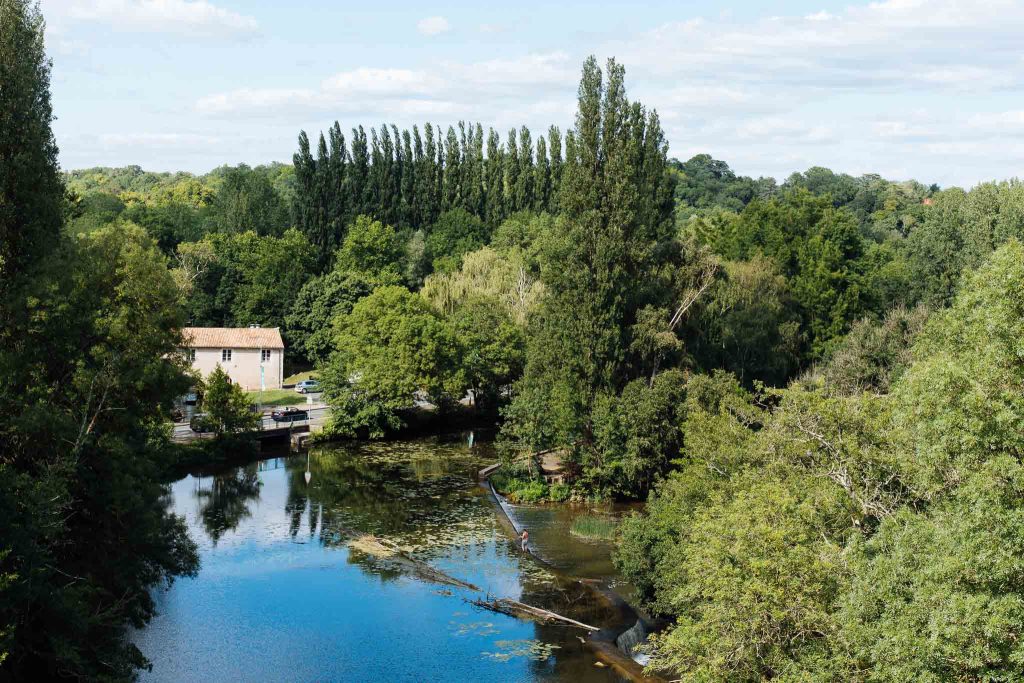 village de Saint-Benoît