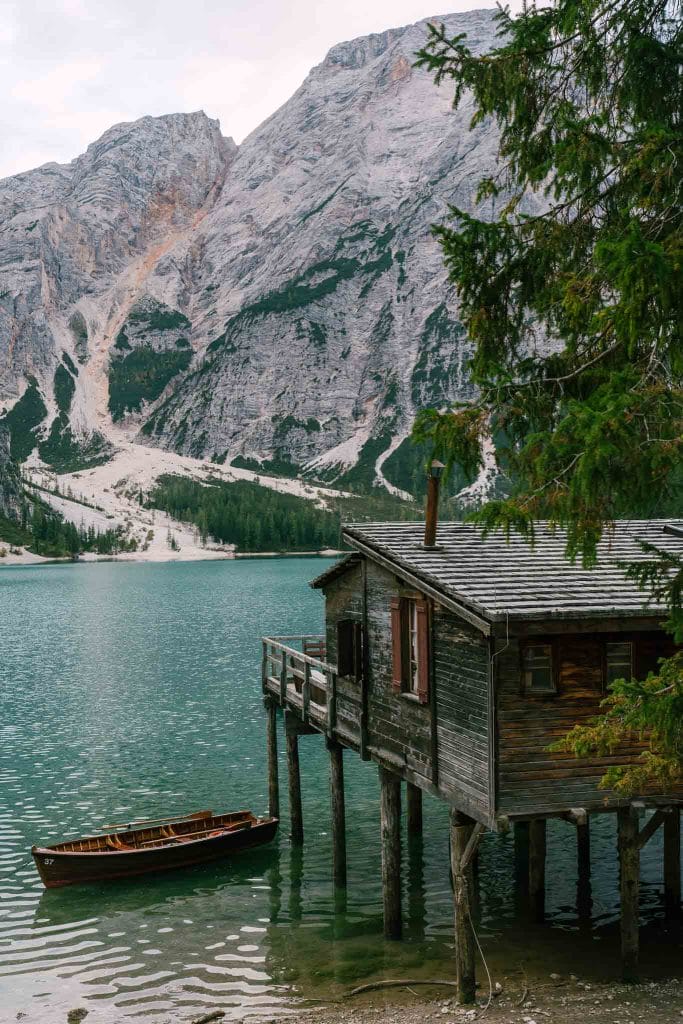 Lac de Braies Dolomites