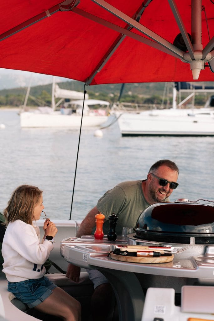 barbecue boat calvi