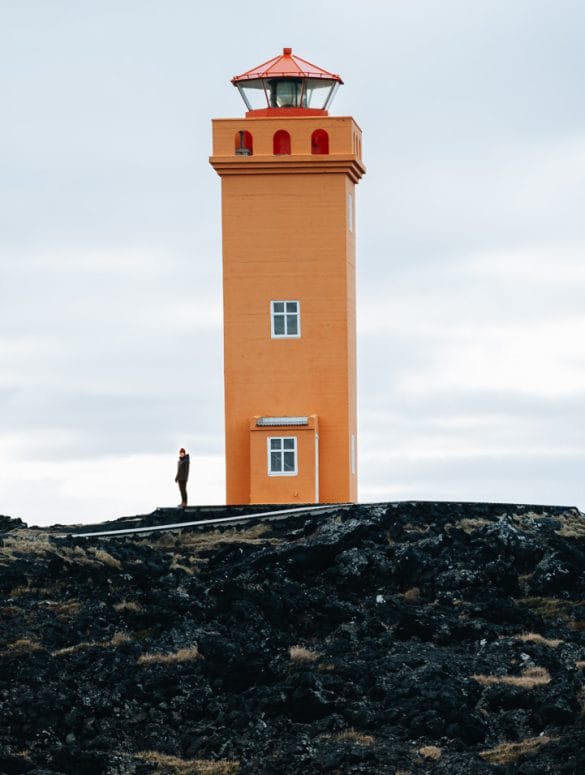 Phare orange Islande
