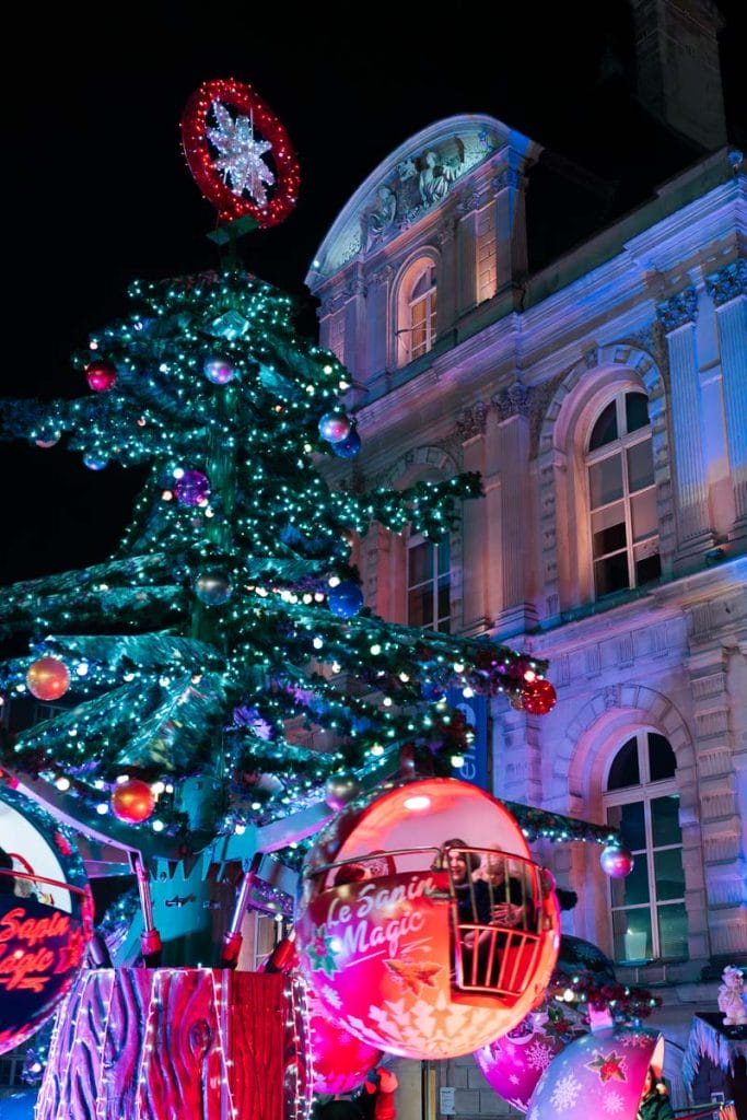 manège sapin de Noël Amiens