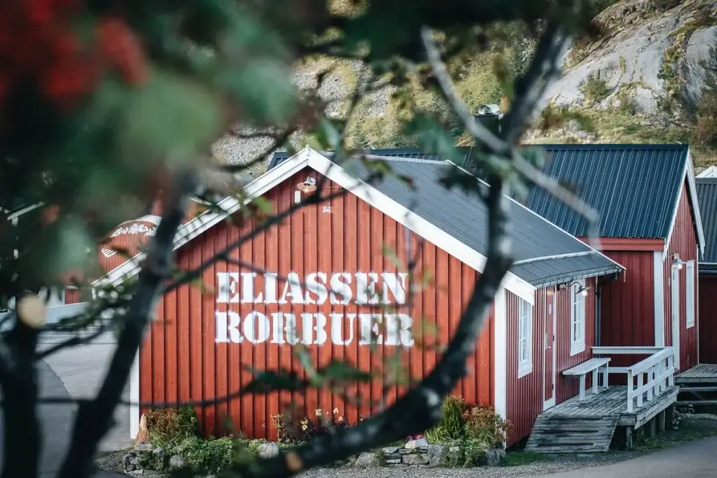 Cabanes de pêcheurs rouges d'Eliassen Rorbuer à Hamnøy, notre rorbu coup de cœur aux îles Lofoten